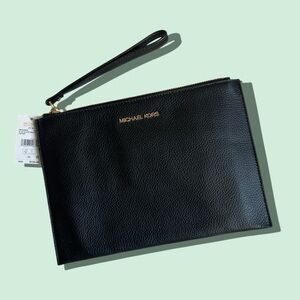NWT MICHAEL KORS XL Zip Clutch Leather Wristlet